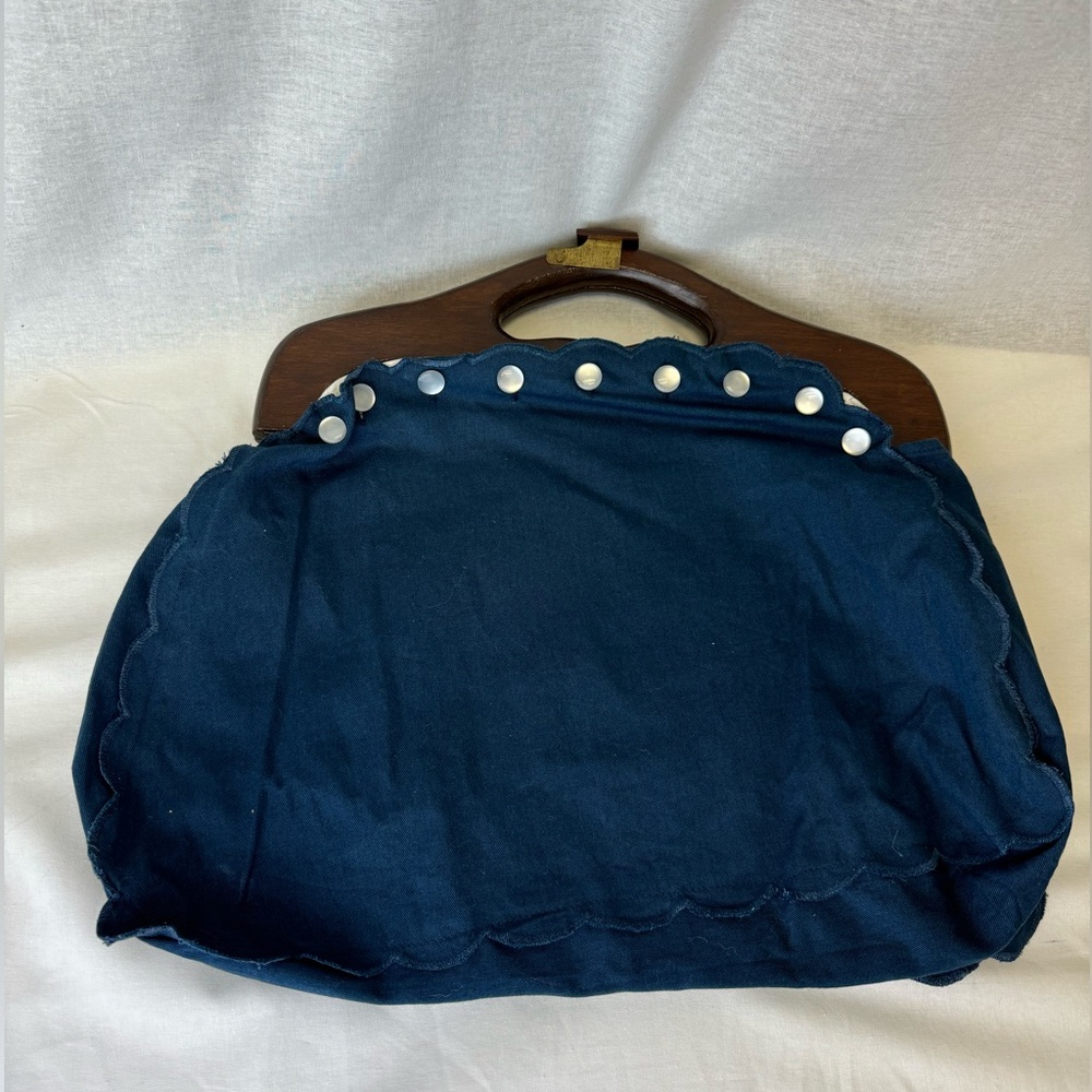 Medium Strawberry 🍓 Embroidered Navy Handbag Cottagecore Summer 🥰 - Picture 3 of 8